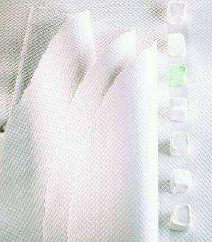 Image de NAPPE PAPIER 70/70cm BLANCHE BORDS DROITS       COLIS DE 500